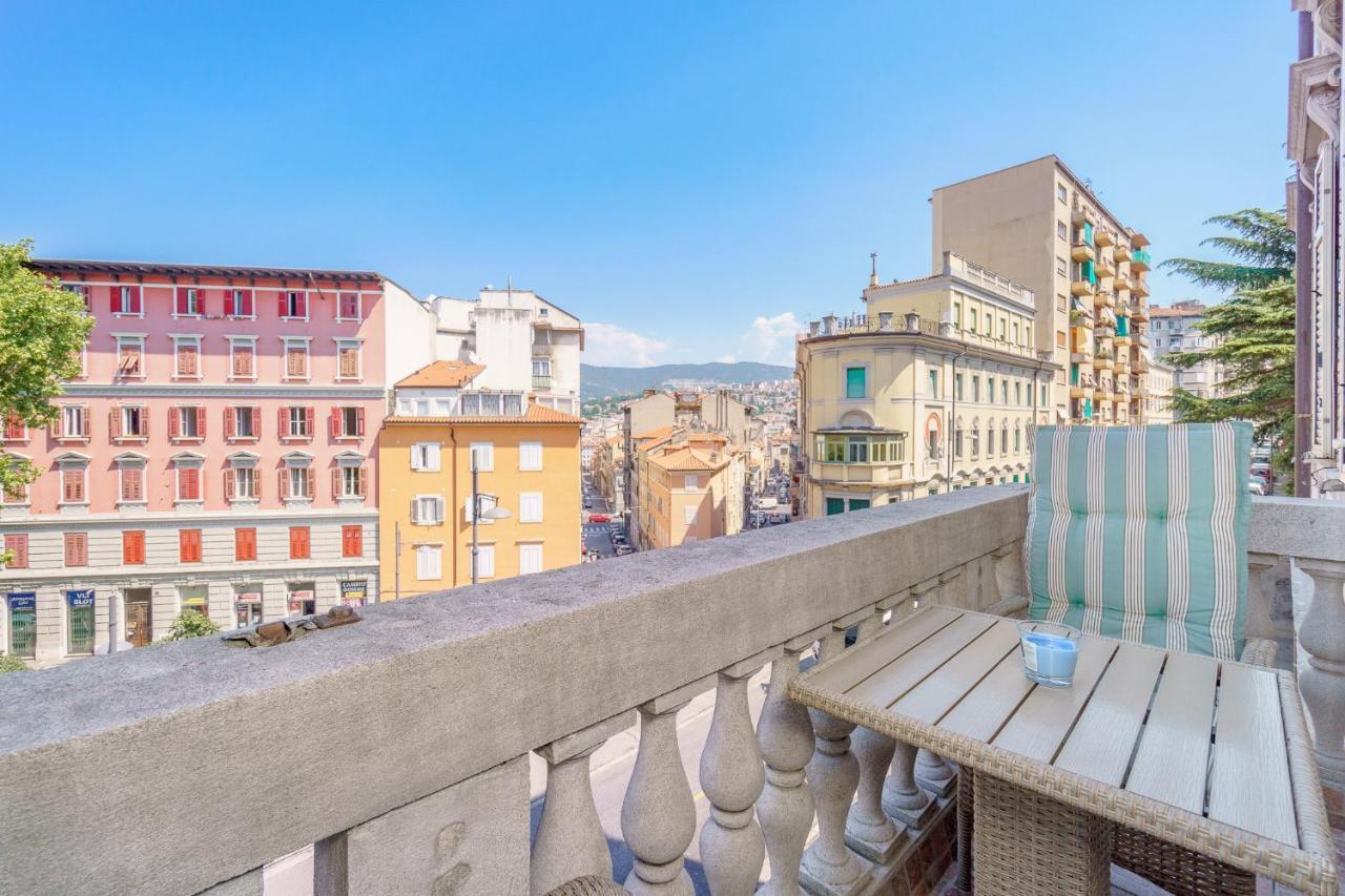 James Joyce Luxury Apartment Trieste Esterno foto