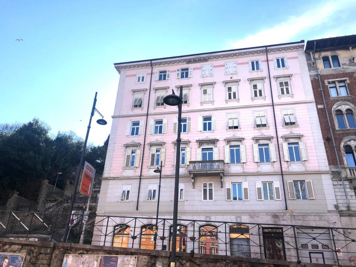 James Joyce Luxury Apartment Trieste Esterno foto